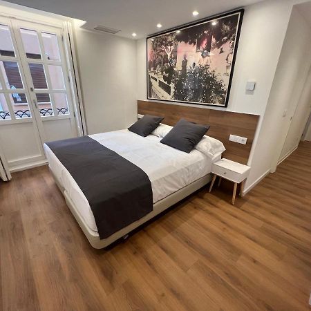 Old Town Flats Casa Del Bisbe Aparthotel Valencia Luaran gambar