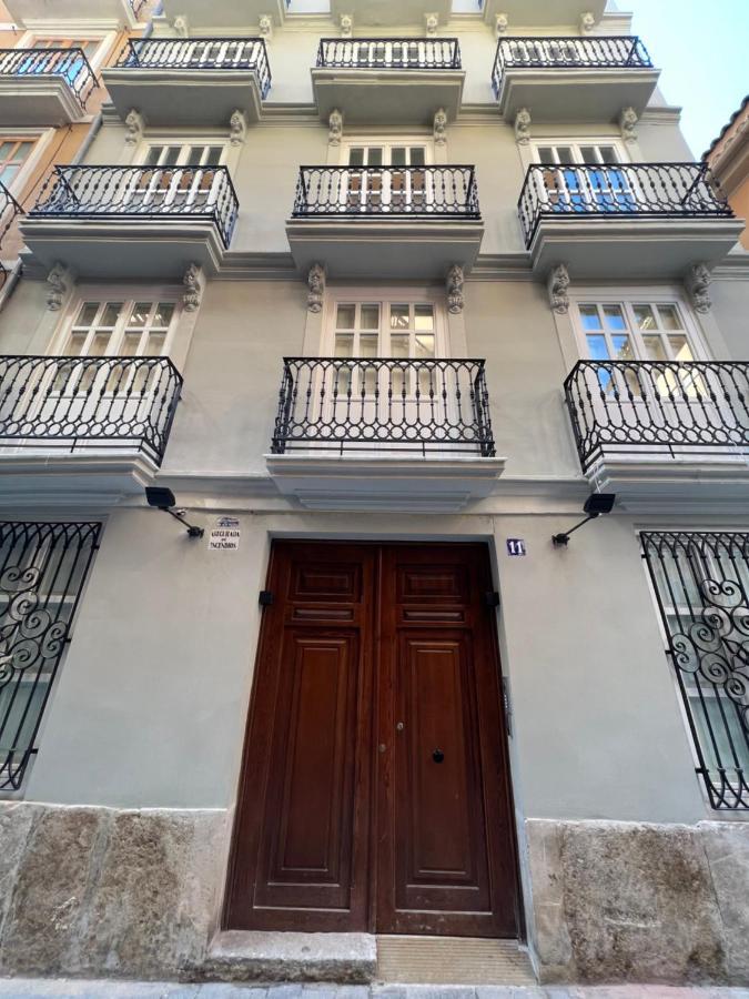 Old Town Flats Casa Del Bisbe Aparthotel Valencia Luaran gambar